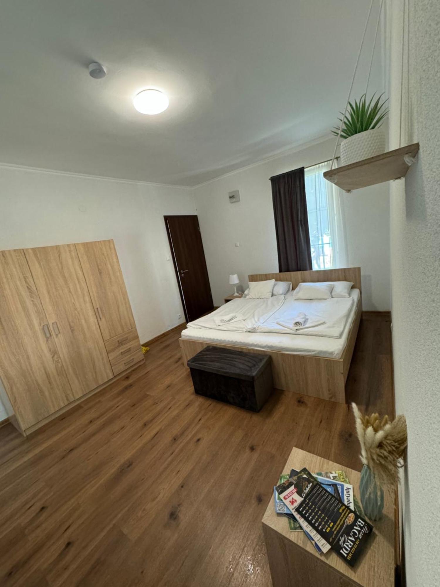 Blathy Apartman Siofok Exterior photo